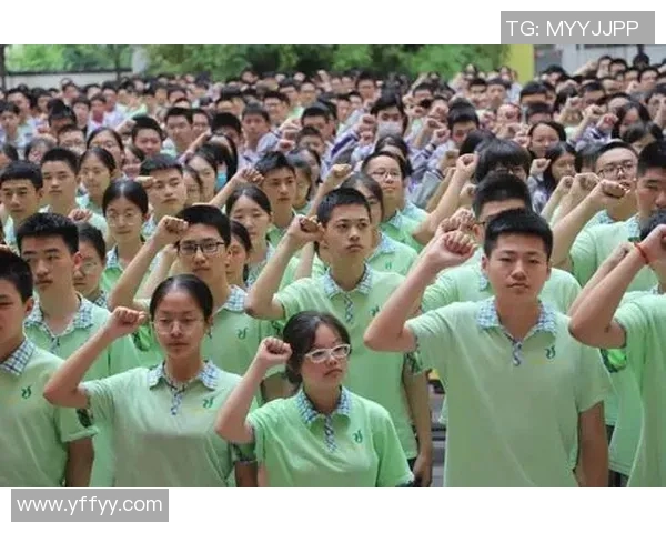 体操世界冠军退役投身高校讲坛分享奋斗与成长的人生智慧